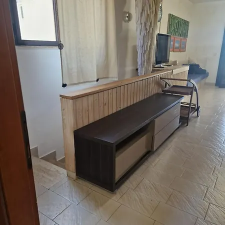 Serenity -8 Posti 50 Mt Dal Mare Capitolo *